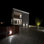 Giannel Luxury 1