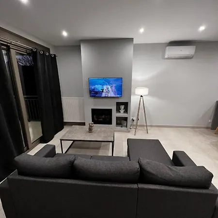 Giannel Luxury 1 *